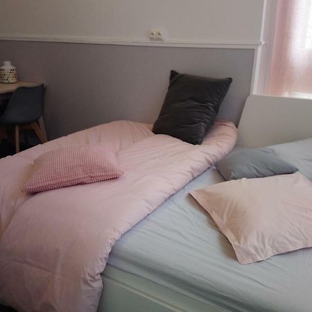 Studio Cosy Proche Gare Libourne Exteriör bild