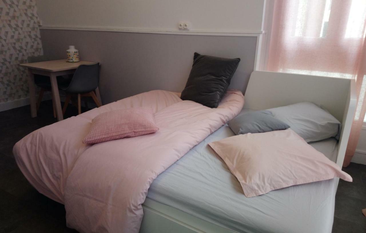 Studio Cosy Proche Gare Libourne Exteriör bild